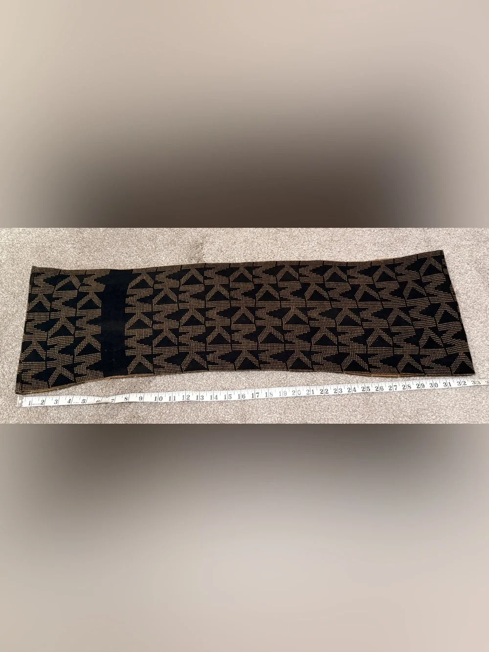 Authentic Michael Kors Signature Logo Monogram Infinity Loop Scarf Winter